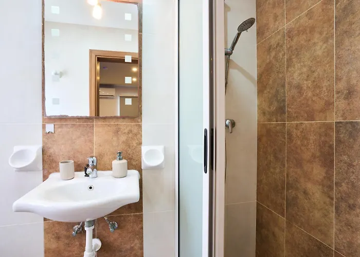 아파트 Lucky13 Luxury 2 Bedroom Penthouse Xghajra