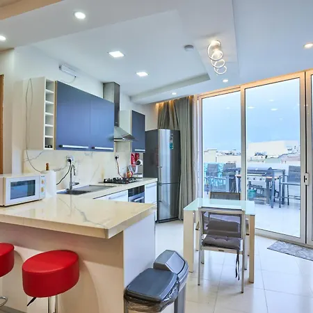 Apartmán Lucky13 Luxury 2 Bedroom Penthouse Xghajra