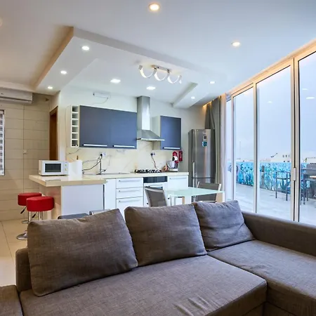 Lucky13 Luxury 2 Bedroom Penthouse * Xghajra