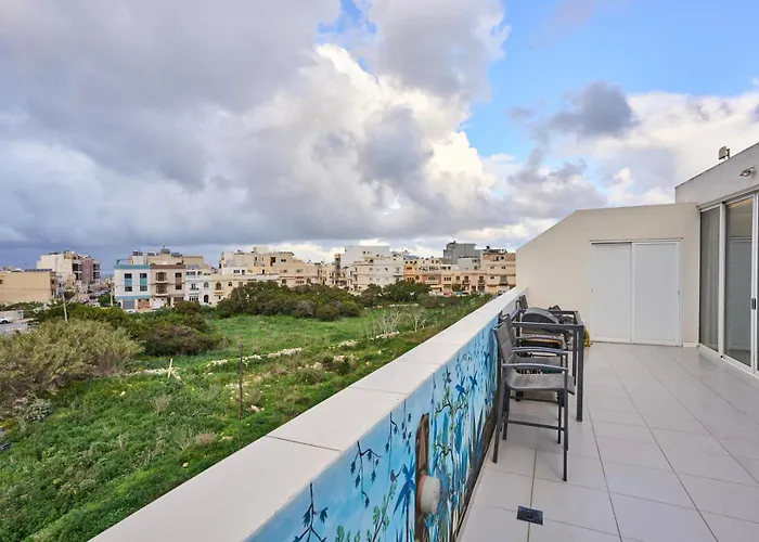 Lucky13 Luxury 2 Bedroom Penthouse Διαμέρισμα Xghajra